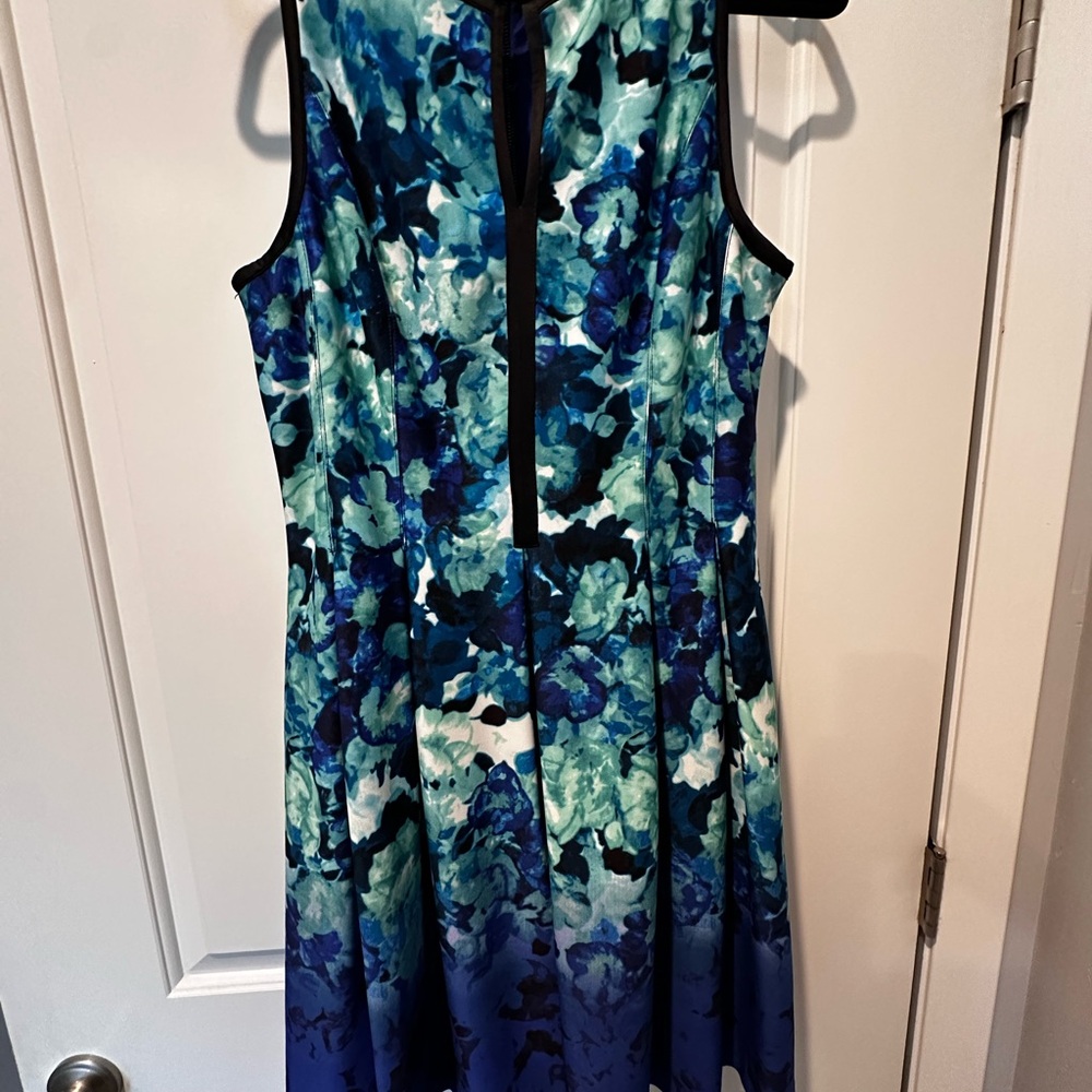 Floral Sleeveless Dress - Blue and Green